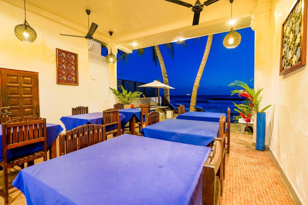 Blue Sky Beach Resort ウナワトゥナ エクステリア 写真